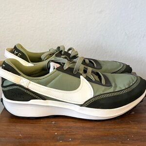 Nike Waffle Debut Alligator